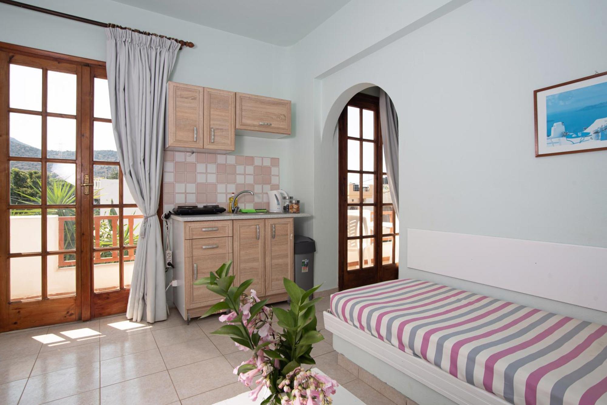 Alexandra Apartments Stalida 外观 照片
